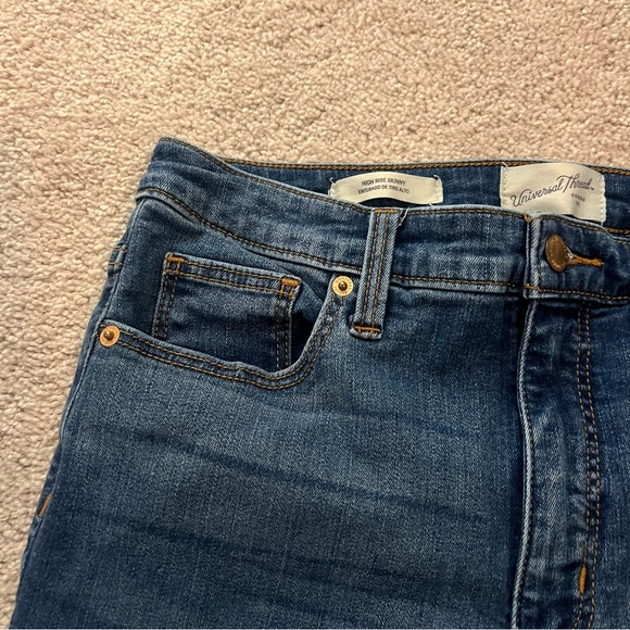 Universal Thread Dark Blue Skinny Jeans - Picture 4 of 4